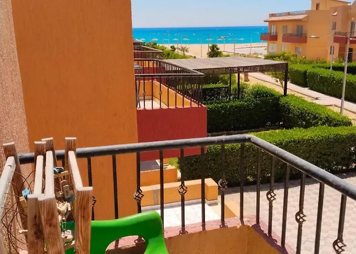 Apartment قريه مينا ريزورت *